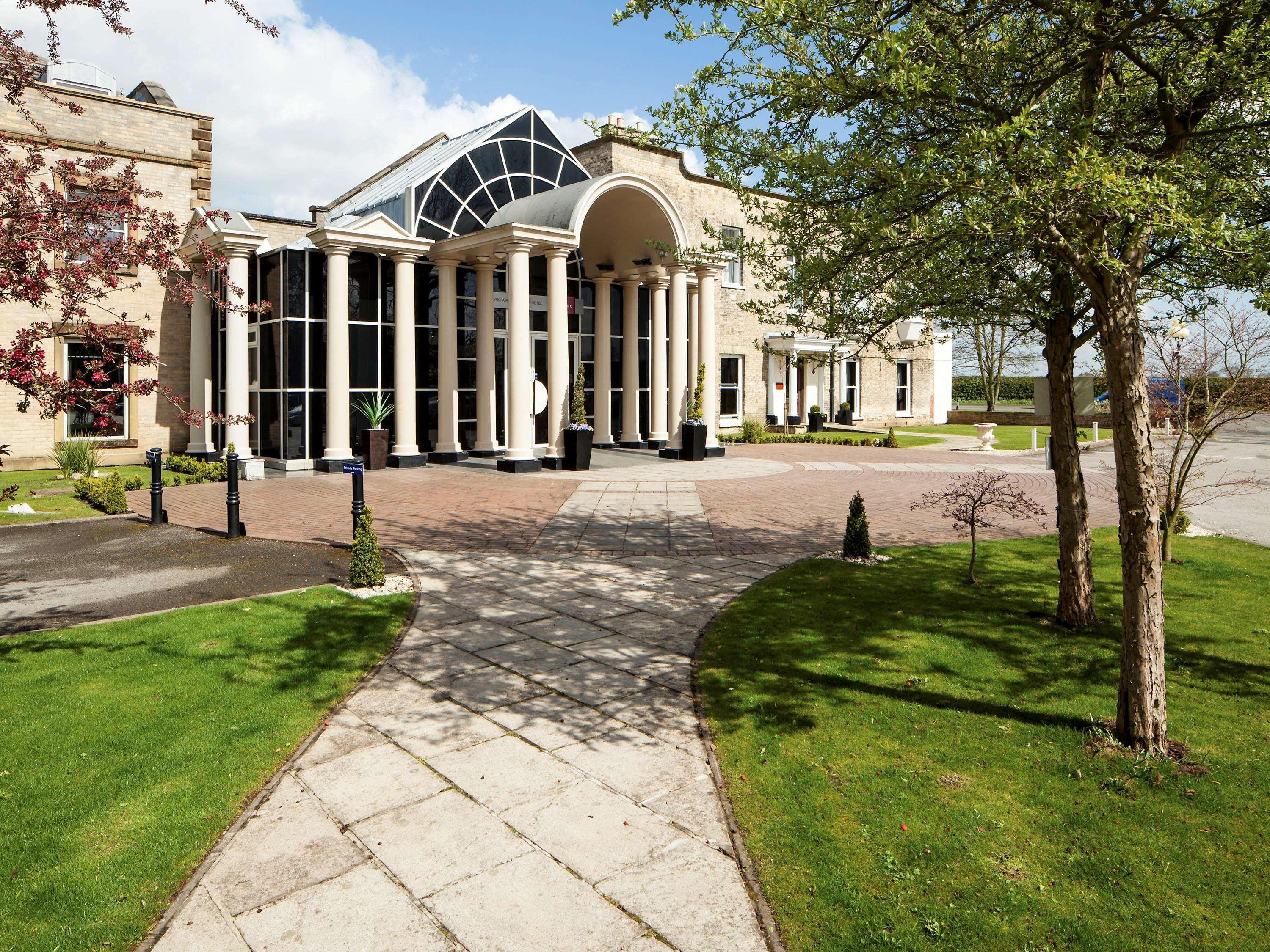 Mercure York Fairfield Manor Hotel Dış mekan fotoğraf